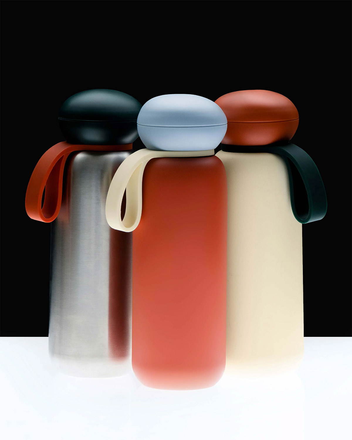 Sunnies Flask by Sunnies Studios