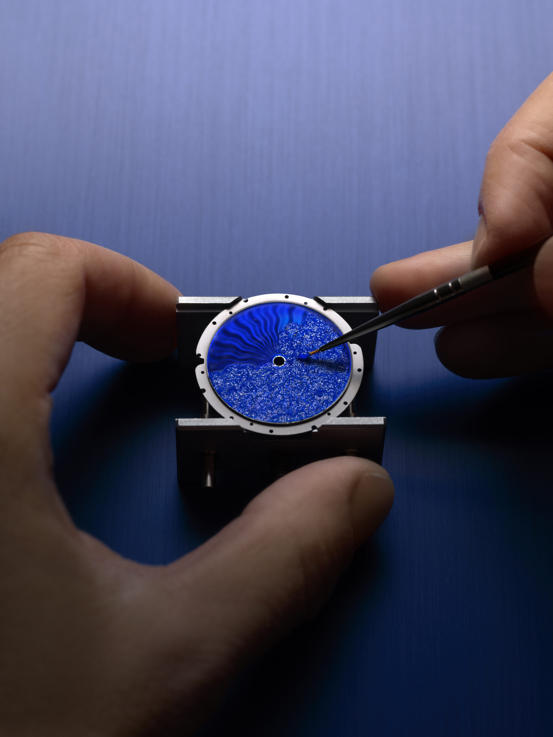 Louis Vuitton Launches Escale Platinum Watch