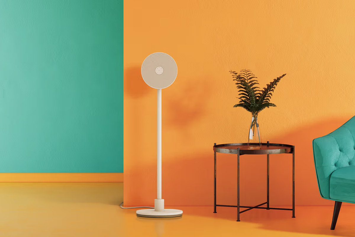 LG’s Latest Hybrid Of Projector Speaker And Lamp
