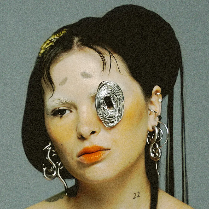 Saya Gray 2025