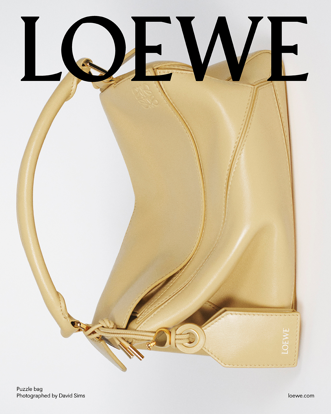 LOEWE Introduces The New Featherlight Puzzle