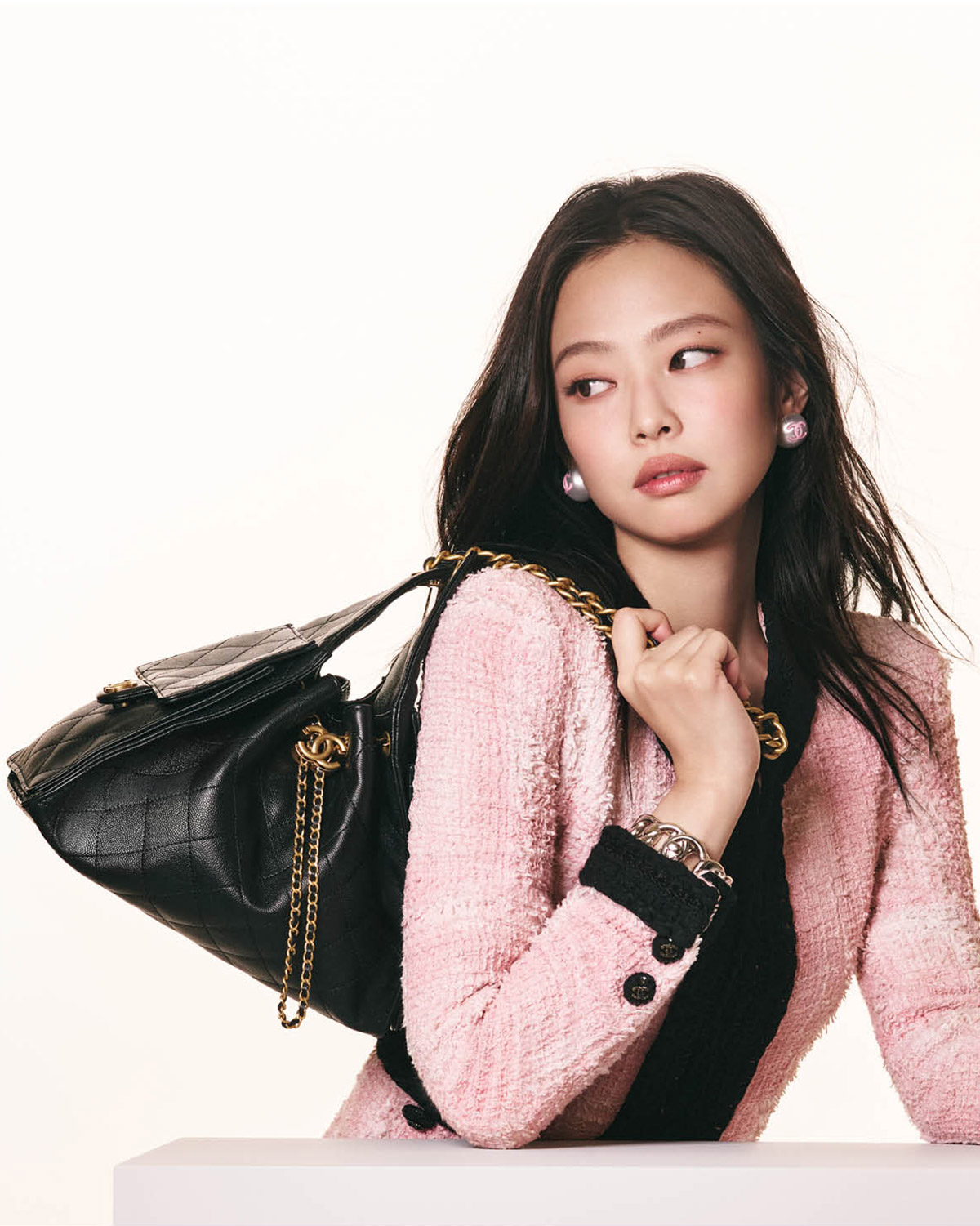 JENNIE for CHANEL’s 25 Handbag Campaign