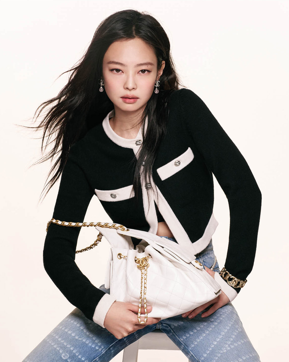 JENNIE for CHANEL’s 25 Handbag Campaign
