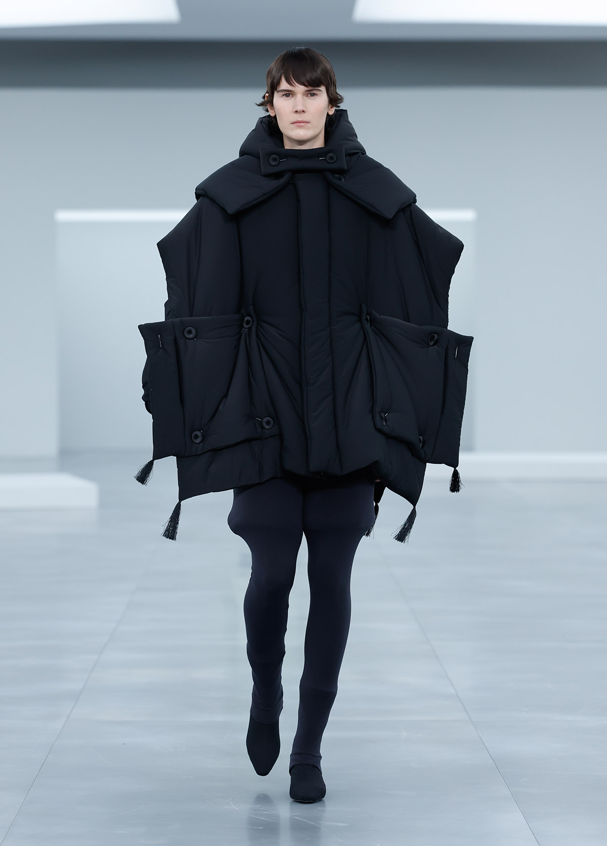 Issey Miyake Fall 2025 Collection