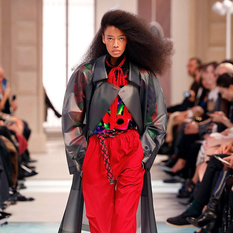 Films And Fashion Collide In Louis Vuitton’s Fall 2025 Rail Adventure