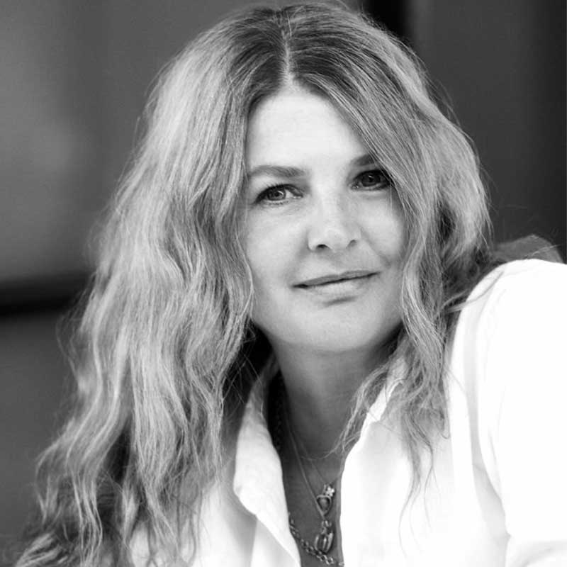 Lucia Pieroni Keeps Beauty Real, Raw, and Relevant