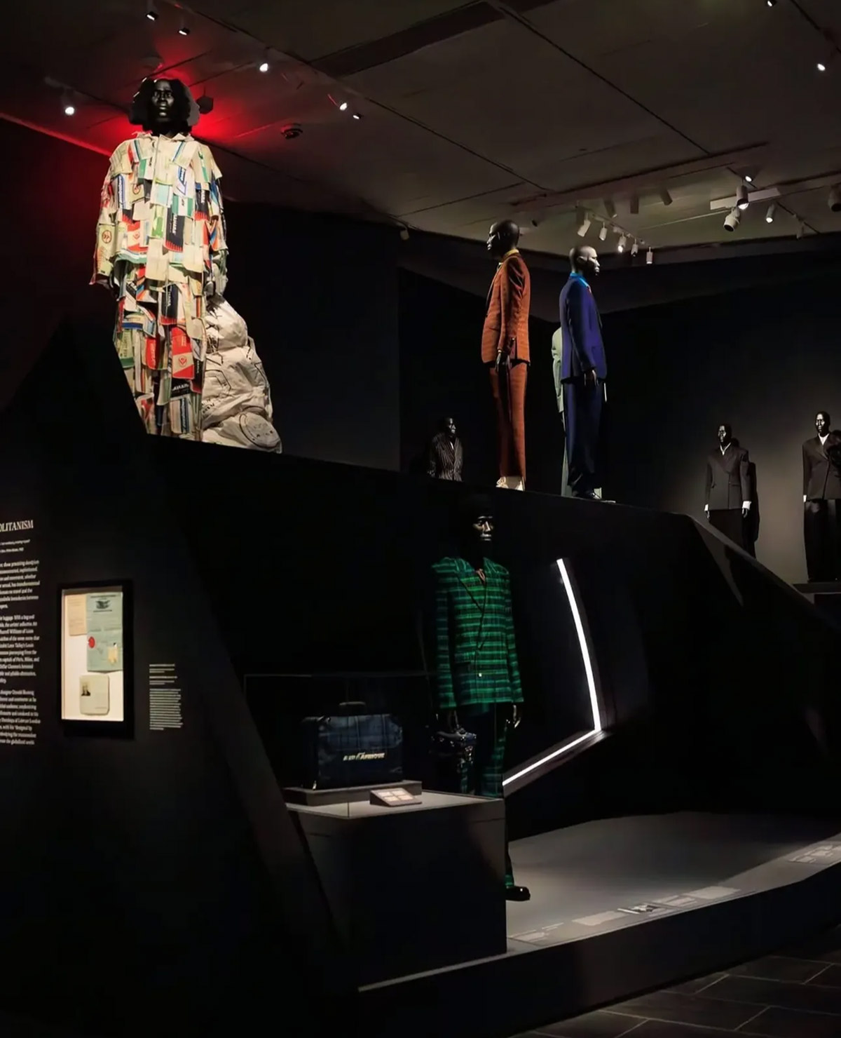 “Superfine: Tailoring Black Style” exhibition images