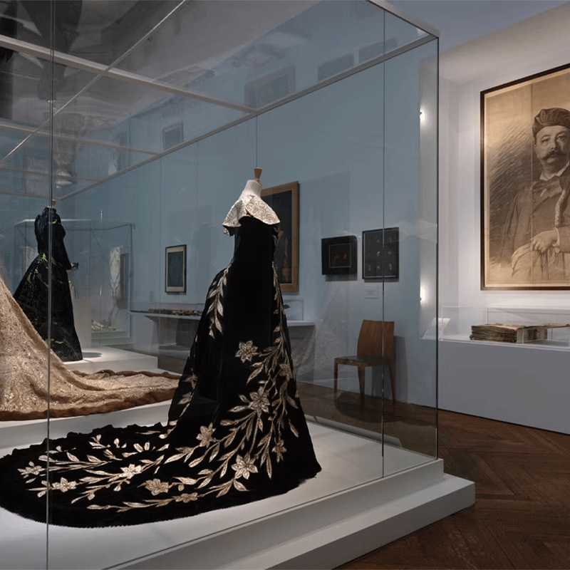 Petit Palais Revives Haute Couture Legacy in New Exhibition