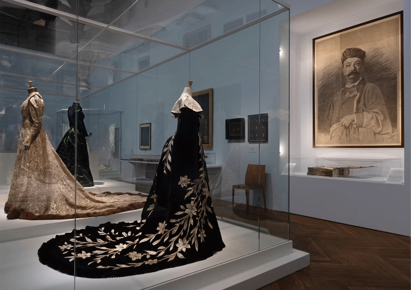 “Worth, Inventing Haute Couture” Charles Frederick Worth Exhibition at Petit Palais in Paris