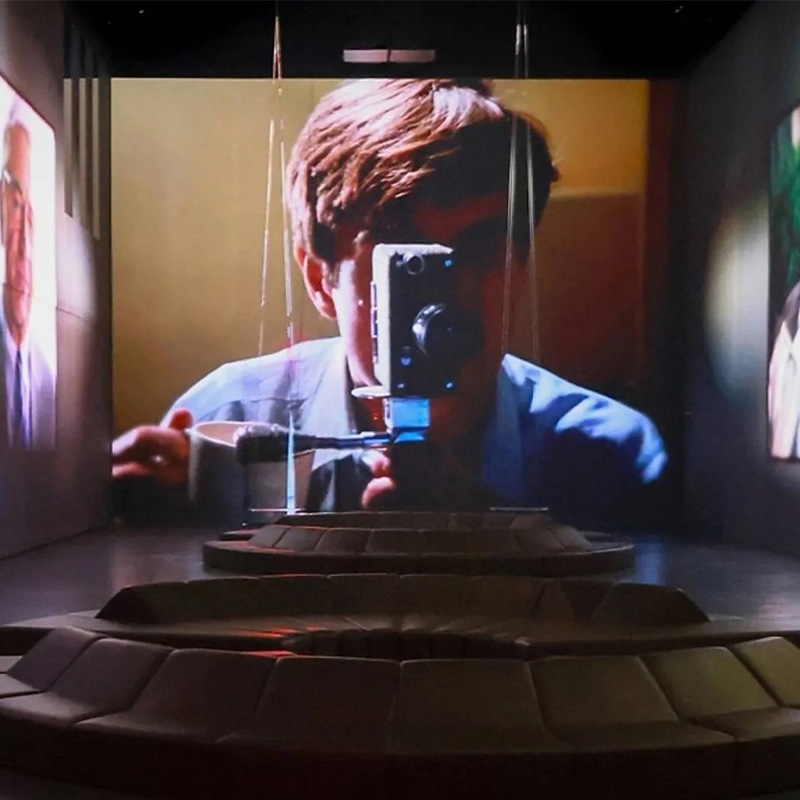 Mercer Labs Presents the De Niro Exhibition in 360°