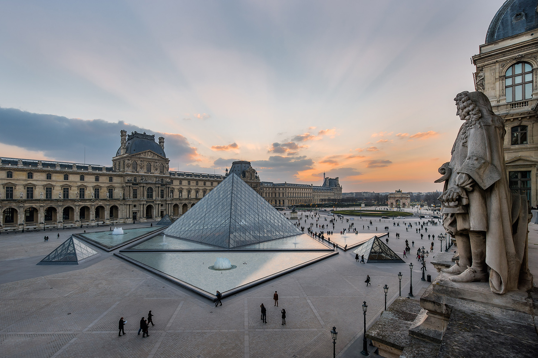 Louvre Opens €270M Design Contest for Mona Lisa Gallery | Source: Le Louvre