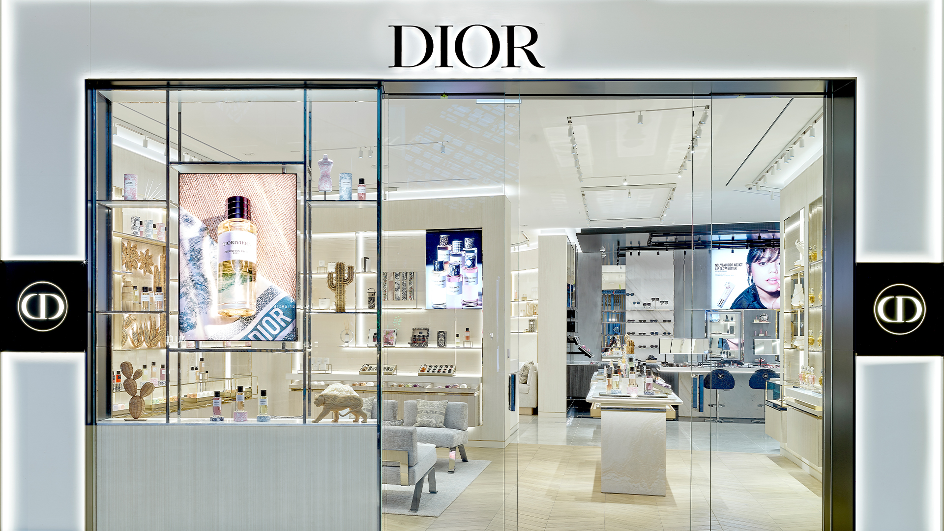 Dior Beauty Opens First Canada Boutique at Royalmount | Source: Dior
