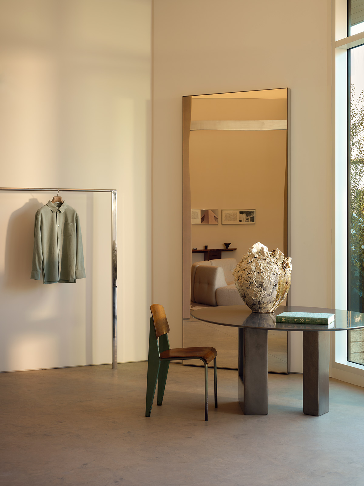 FRAME Opens New Store in Malibu | Photography by Ollie Tomlinson | Courtesy of FRAME
