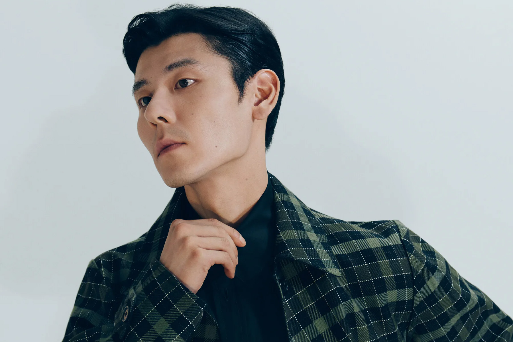 Jiang Qiming Joins Loewe as Brand Ambassador | Source: Loewe