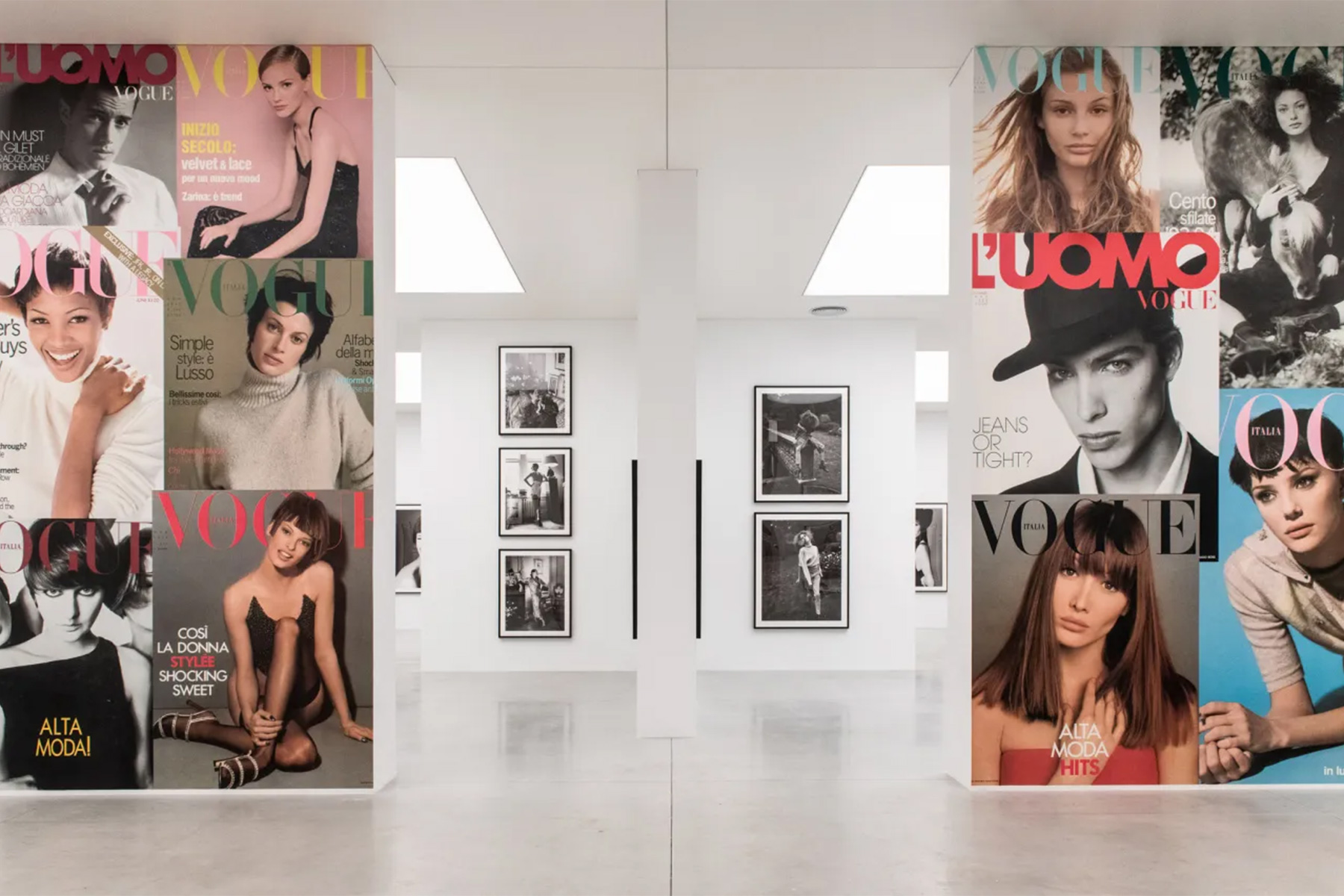 Steven Meisel 1993 A Year in Photographs in the Muelle de la Batería exhibition space in A Coruña | Source: The MOP Foundation