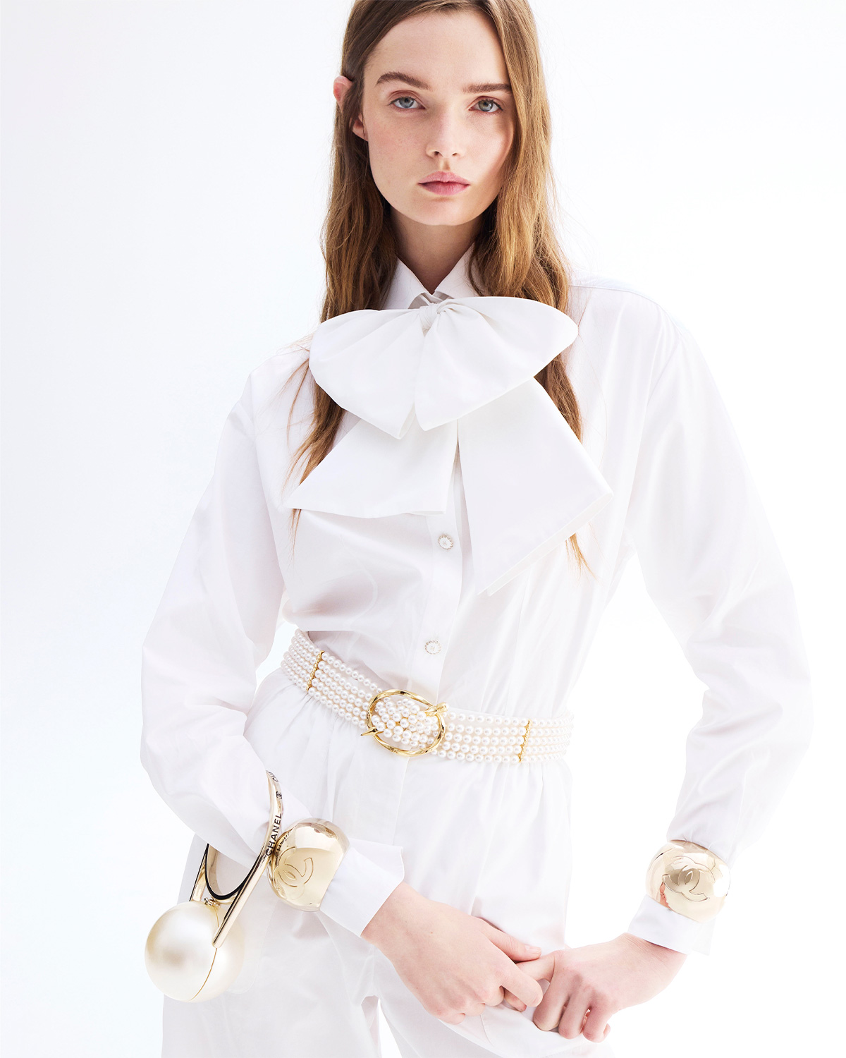 Chanel Fall-Winter 2025/26 Ready-To-Wear Collection Ad Campaign Featuring Lulu Tenney Review