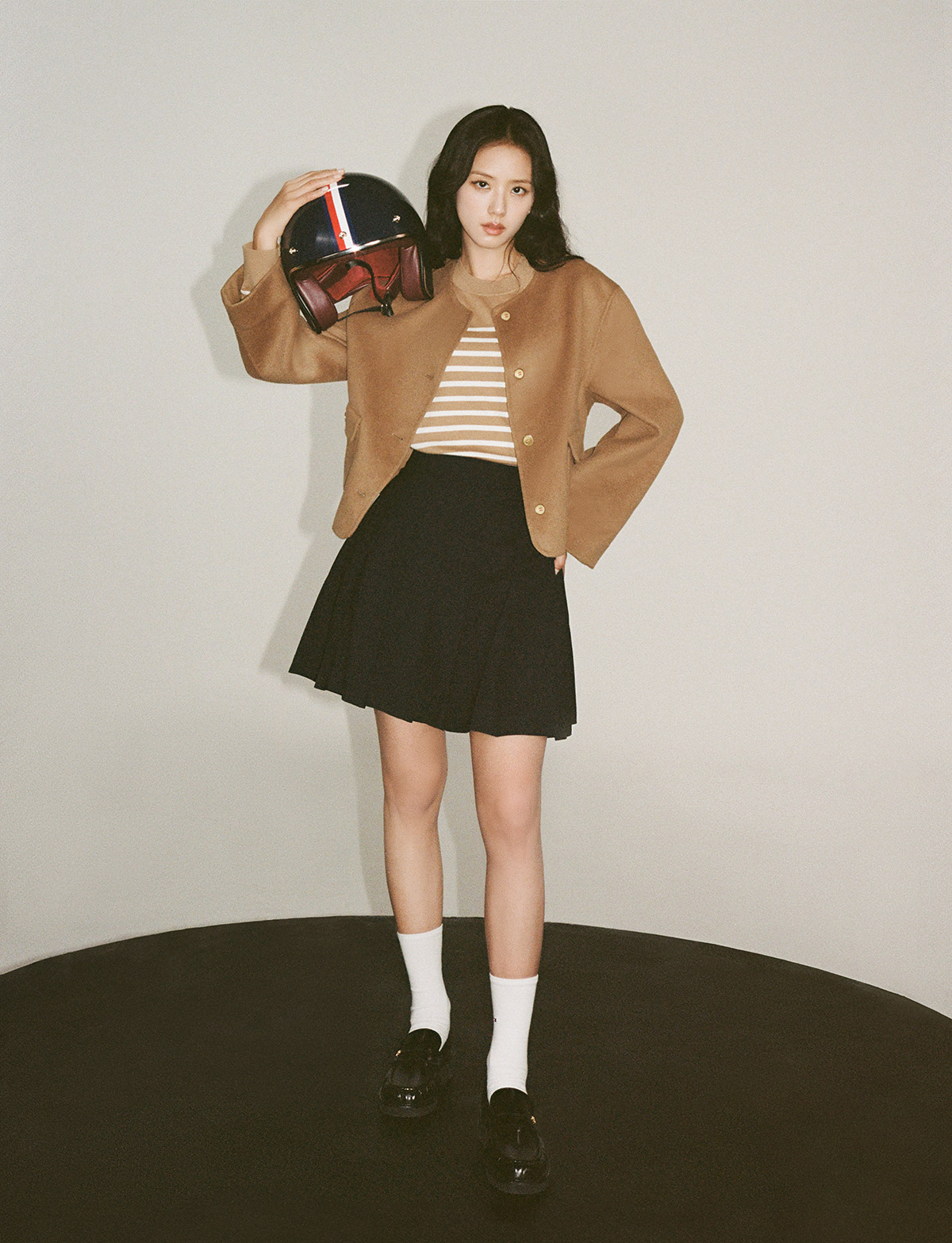 JISOO for Tommy Hilfiger Fall 2025