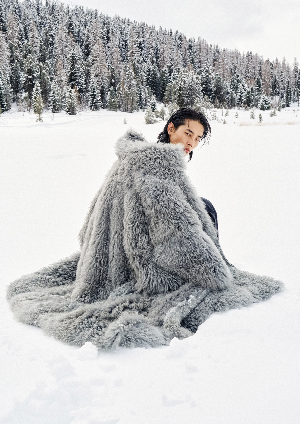 Giorgio Armani Neve Fall-Winter 2025