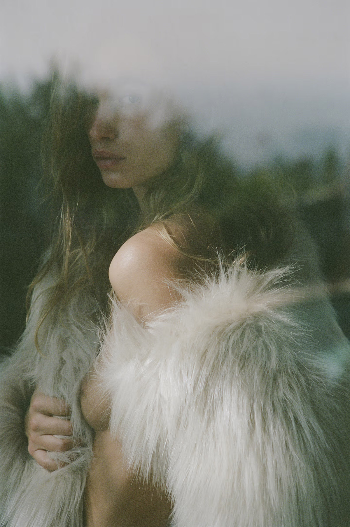 Saint Laurent Rive Droite, Snow Edition