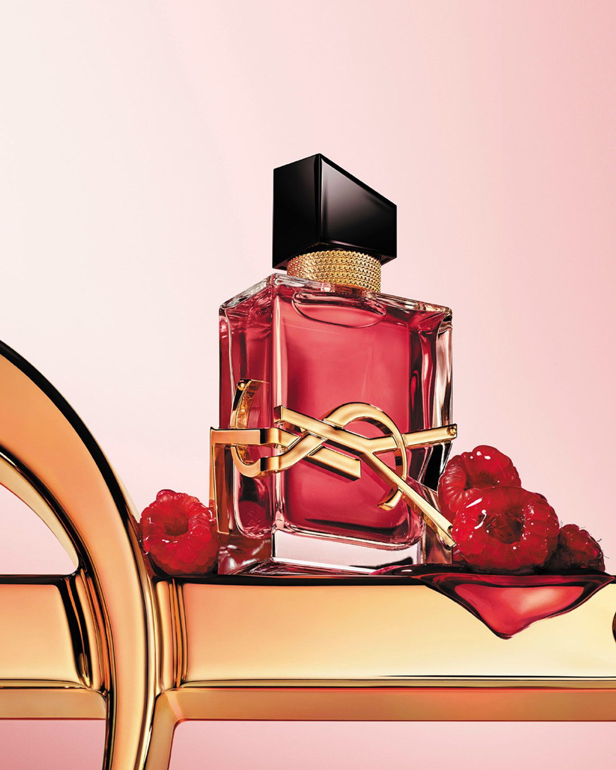 Dua Lipa YSL Libre Berry Crush 2026