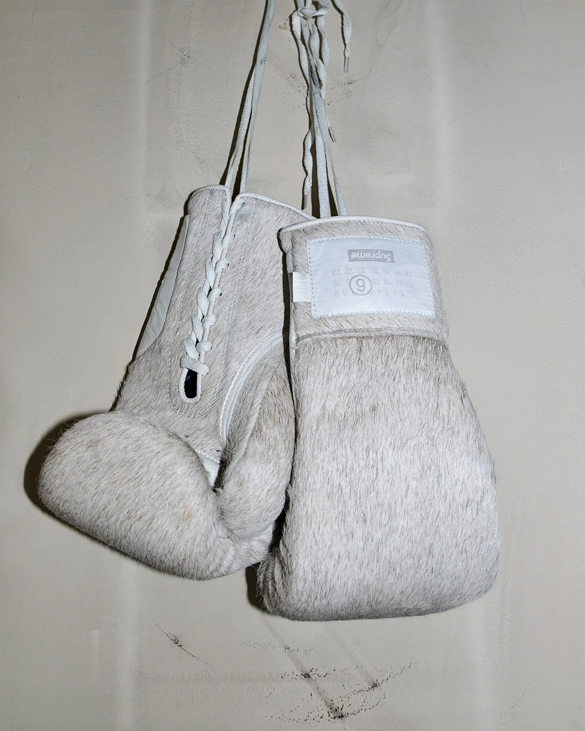 Supreme MM6 マルジェラ ボクシンググローブ SS26 新品未使用 Supreme and MM6 Maison Margiela Bring Boxing Gear to the Front